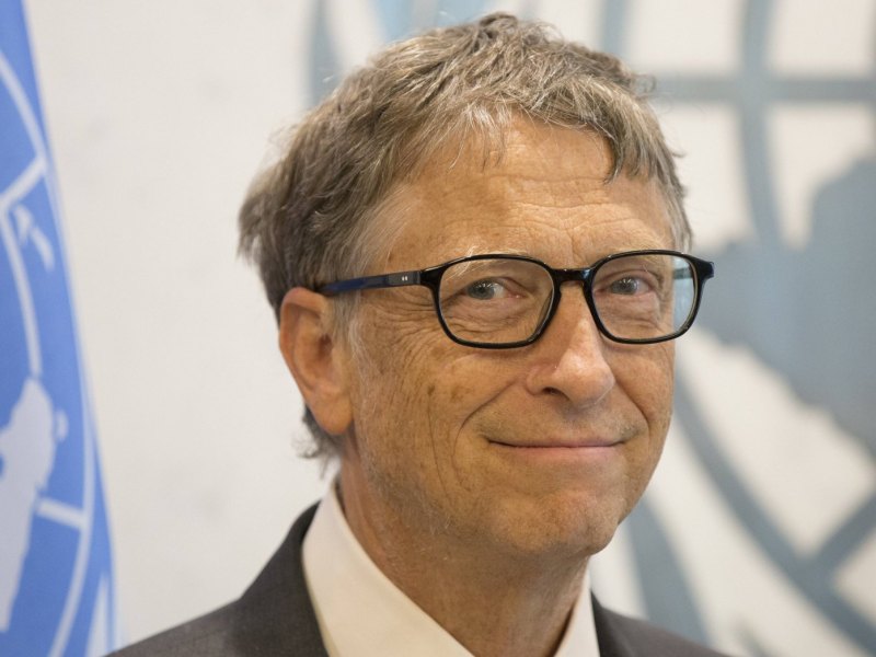 Ein Halbprofilbild von Bill Gates