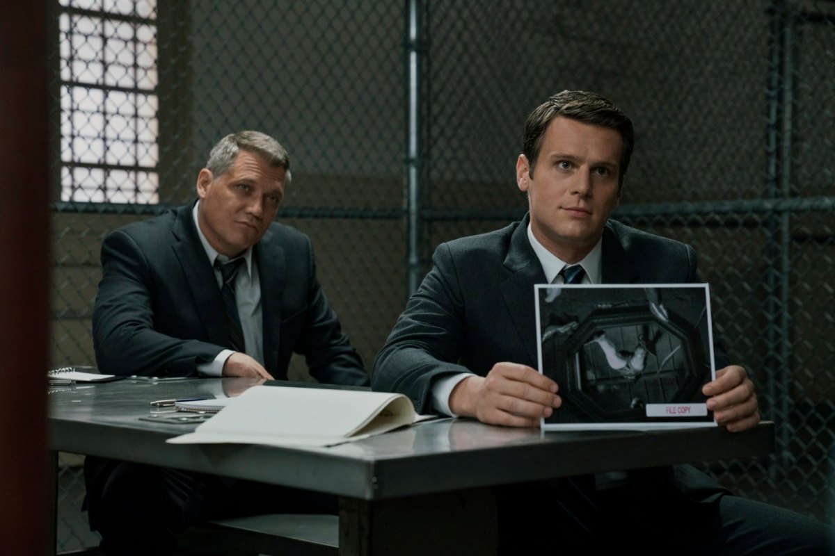 Holden Ford (Jonathan Groff) und Bill Trench (Holt McCallany) in "Mindhunter"