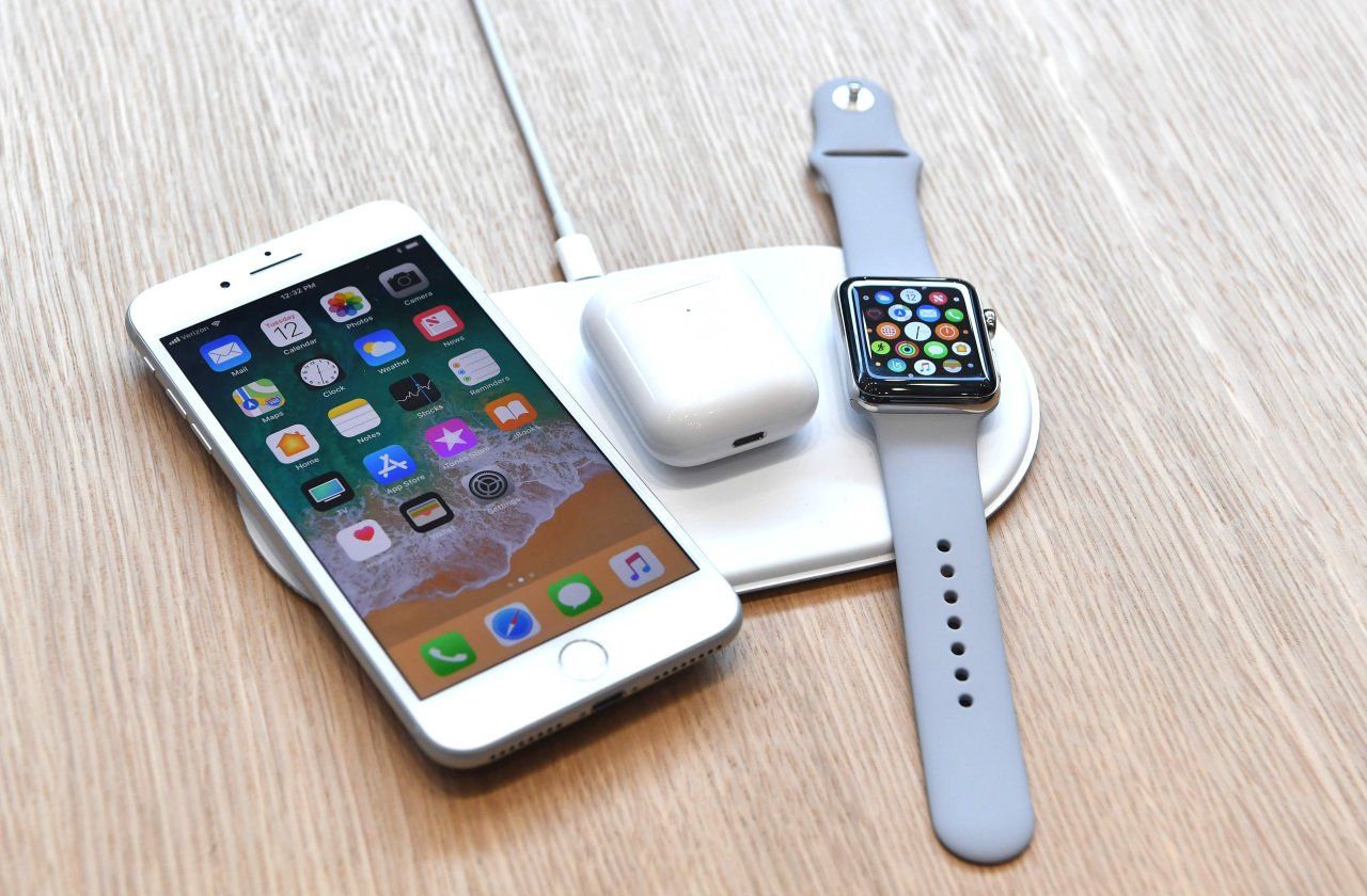 Apples AirPower sollte eigentlich Apples erste Ladematte werden. Die Ladefläche schaffte es jedoch nie auf den Markt. 