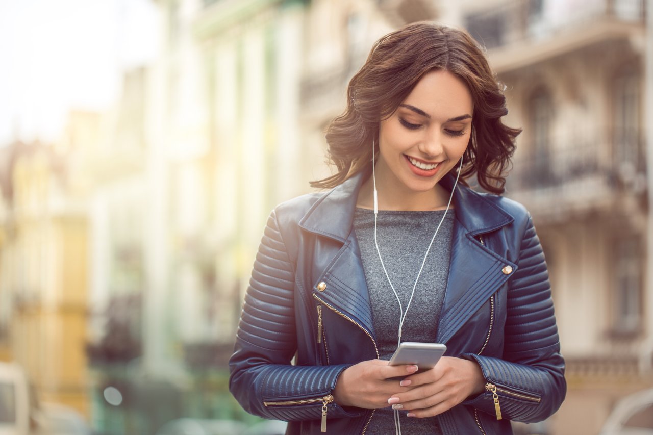 Dieser Trick hilft dir WhatsApp-Nachrichten zu löschen.