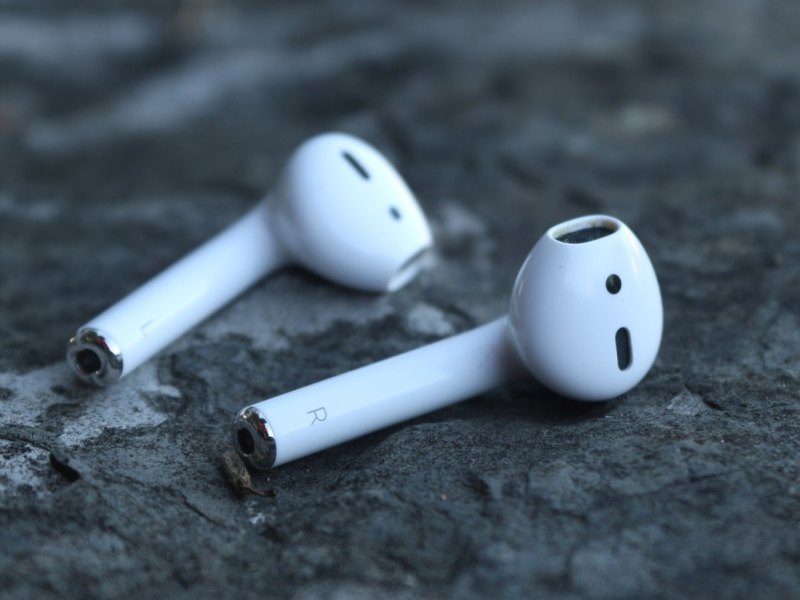 Apple AirPods