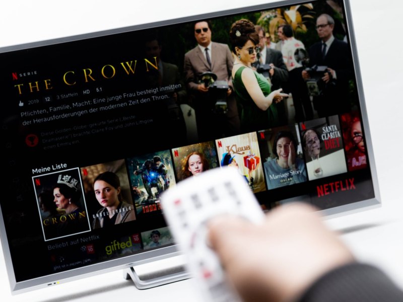 the crown netflix