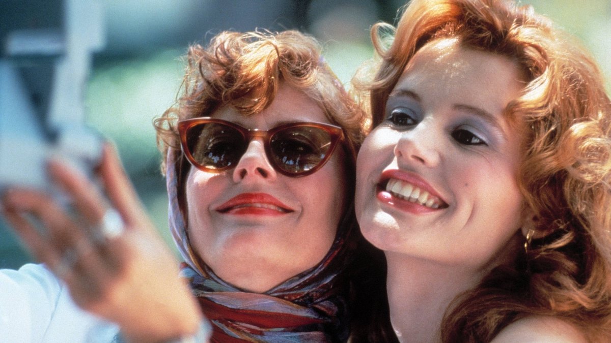 Susan Sarandon (l.) und Geena Davis in "Thelma & Louise".. © IMAGO / United Archives