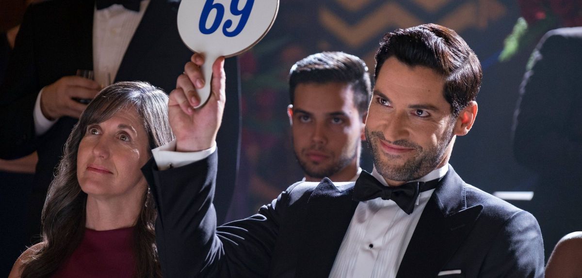 Tom Ellis als Lucifer.