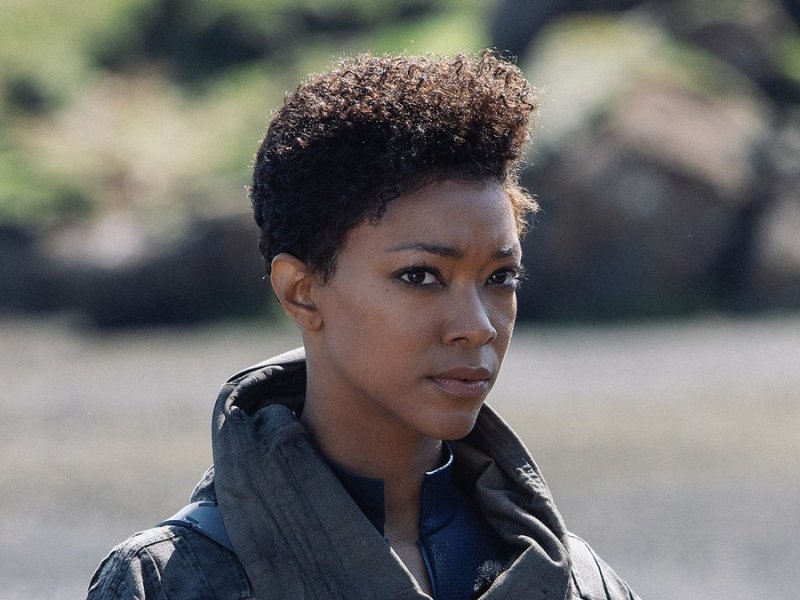 Michael Burnham (Sonequa Martin-Green) und ihre Crew von "Star Trek Discovery" kommen doch früher als erwartet zurück nach Deutschland.. © Lilja Jónsdóttir/Netflix/©2019 CBS Interactive