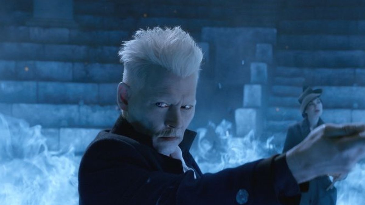 "Phantastische Tierwesen 2: Grindelwalds Verbrechen": Der dunkle Magier Gellert Grindelwald (Johnny Depp) sucht Verbündete.. © 2018 Warner Bros. Entertainment