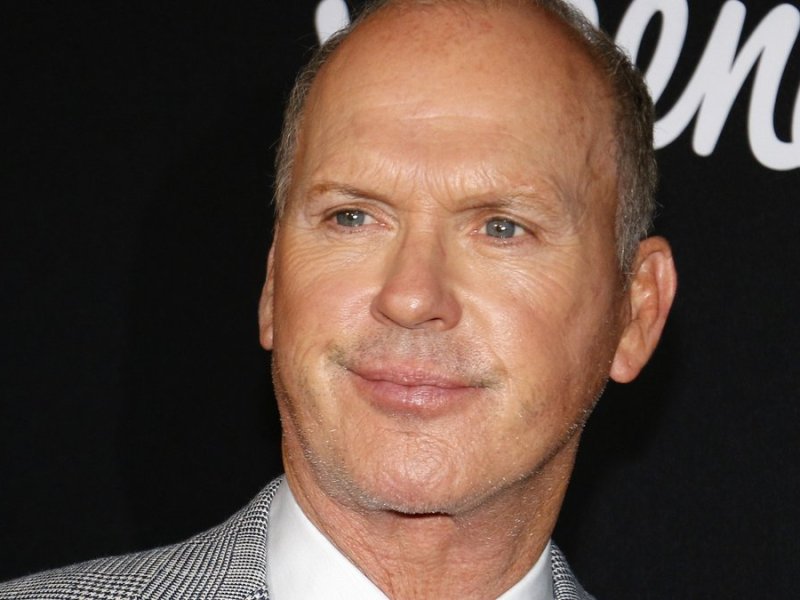 Tritt Michael Keaton gleich mehrere Male wieder als Batman in Erscheinung?. © 2019 Tinseltown/Shutterstock.com