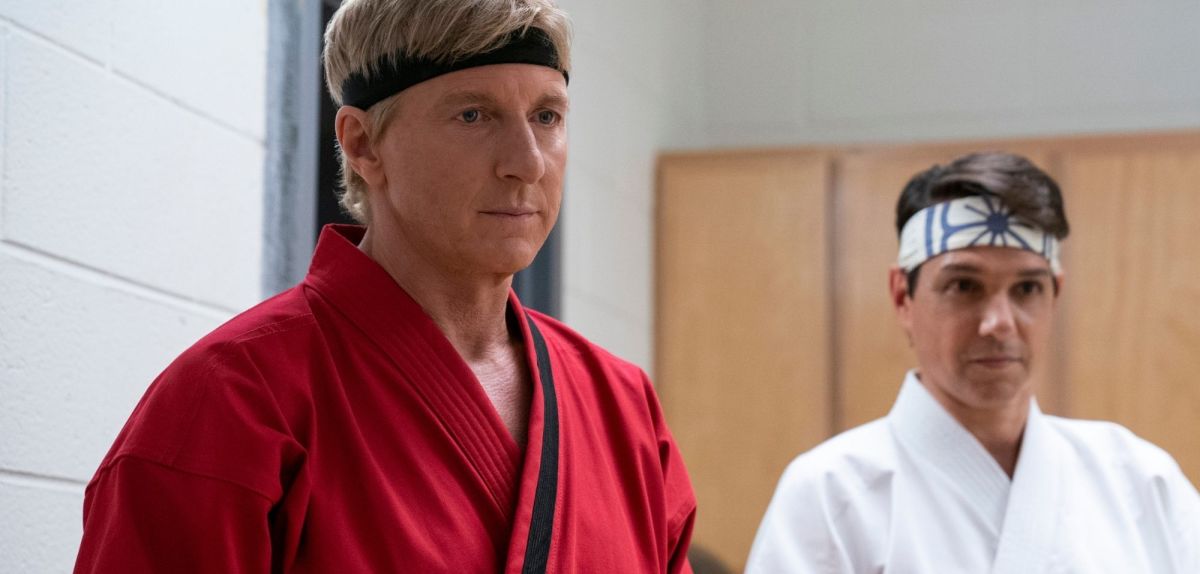 William Zabka und Ralph Macchio in Cobra Kai.