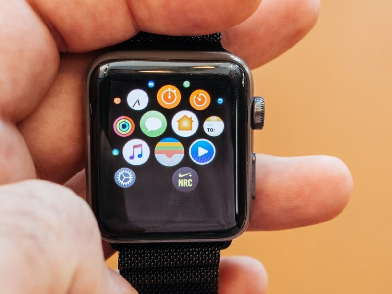 Aldi verkauft ab dem 27.1. eine erneuerte Apple Watch. © Hadrian/Shutterstock