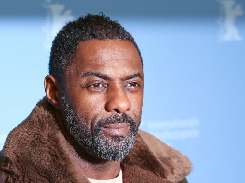 Idris Elba bleibt in Lauerstellung.. © Denis Makarenko / Shutterstock.com