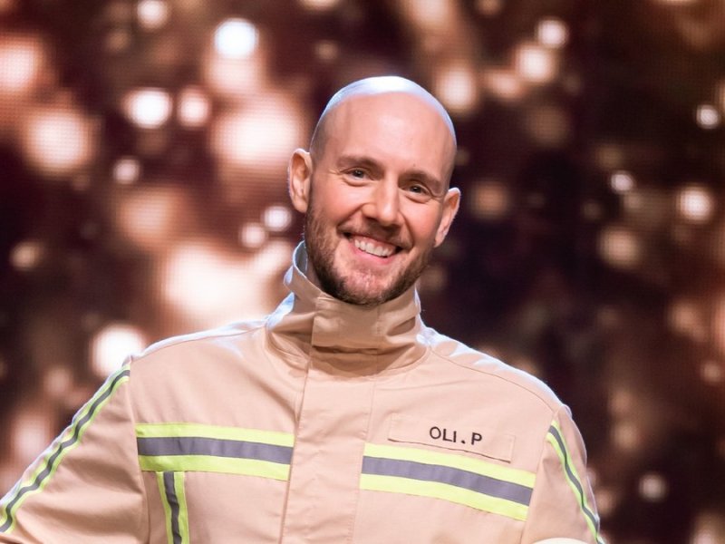 Für "Showtime of my Life - Stars gegen Krebs" lässt Oliver Petszokat die Hüllen fallen.. © RTL / Markus Nass