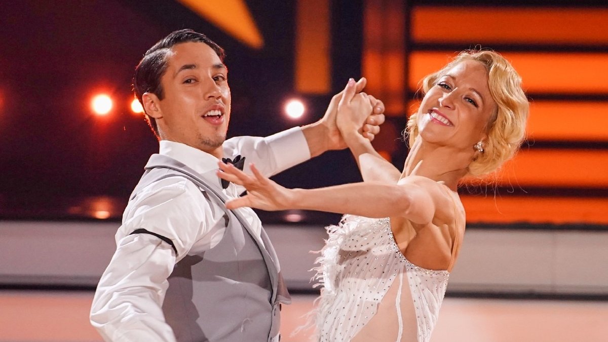 René Casselly und Kathrin Menzinger auf dem "Let's Dance"-Parkett.. © RTL / Stefan Gregorowius