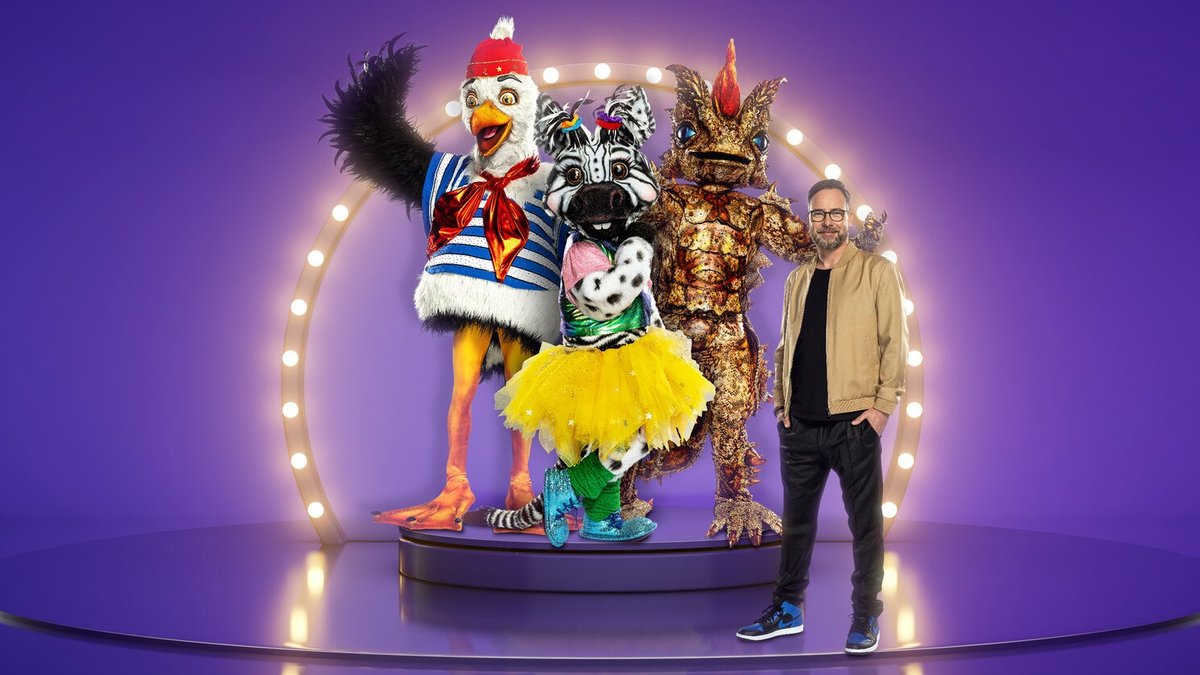 Matthias Opdenhövel und drei der neuen "Masked Singer"-Masken: Möwe