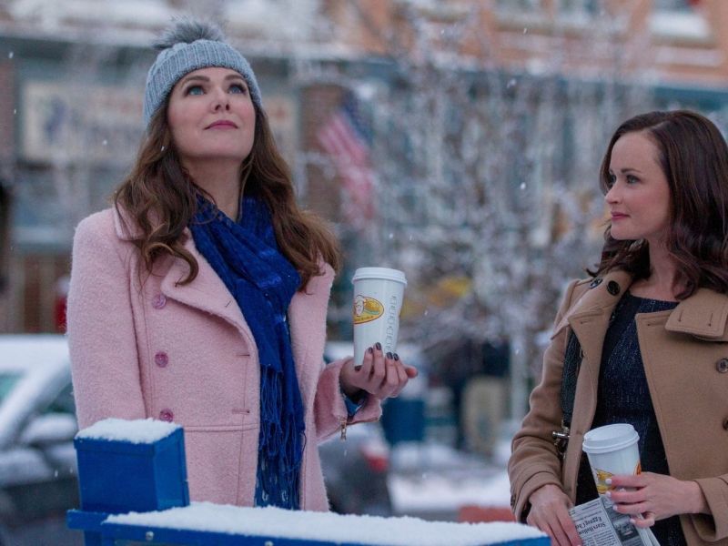 Lauren Graham und Alexis Bledel in Gilmore Girls: Ein ganzes Jahr.