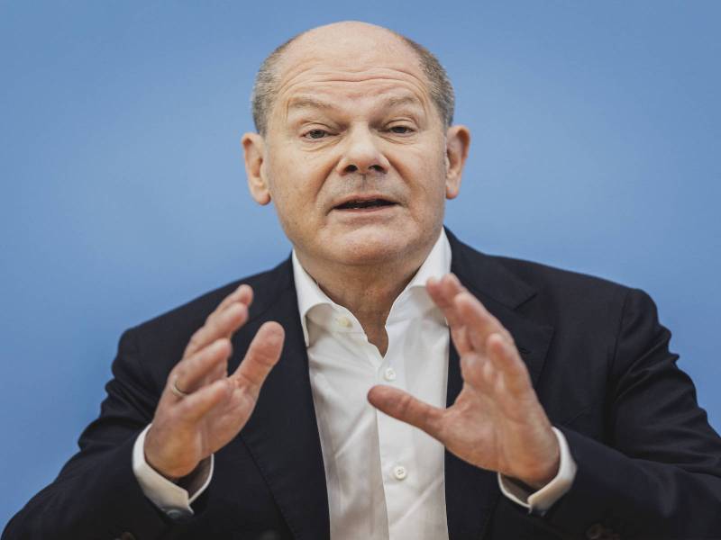 Bundeskanzler Olaf Scholz bei einer Pressekonferenz.