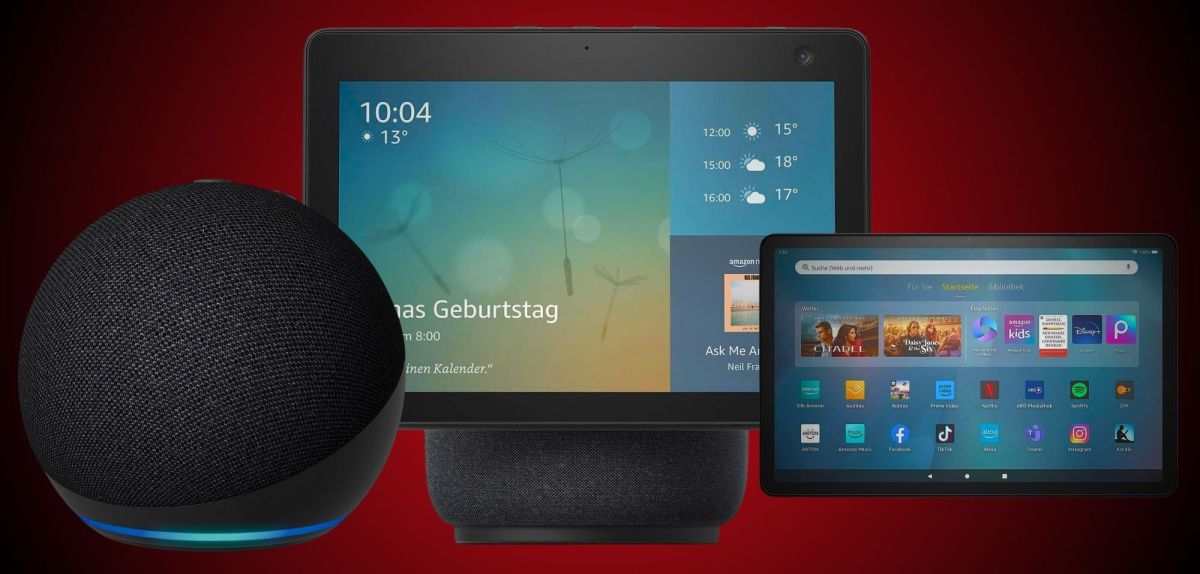 Alexa-Geräte vor den MediaMarkt-Farben