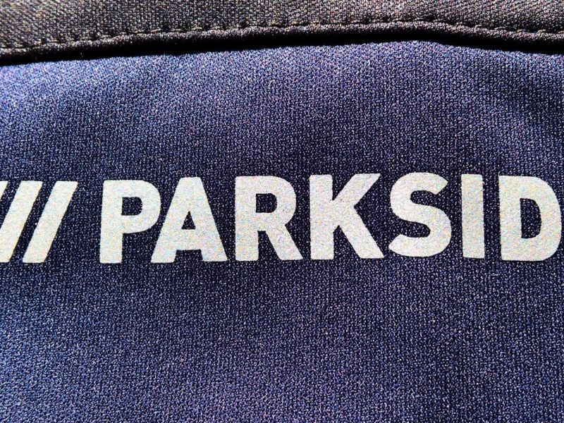 Parkside-Logo auf einer Tasche