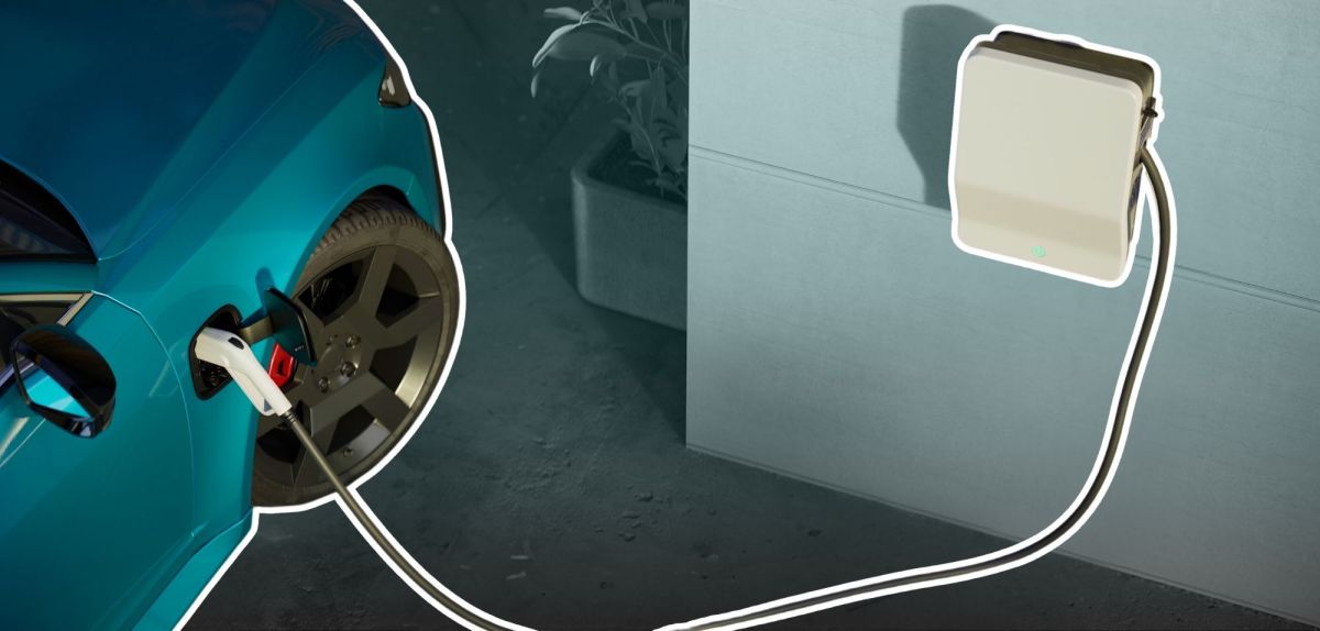 Elektroauto lädt an einer Wallbox