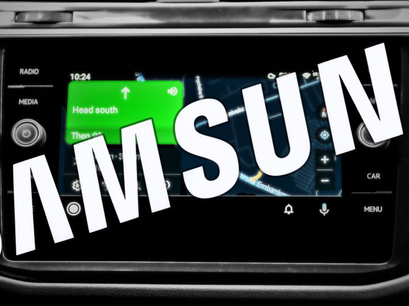 Samsung-Logo über Android Auto